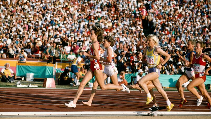 Mary Decker, Zola Budd and Maricica Puica (316) during the controversial Women’s 3000 Metres final at the 1984 Olympic Games in Los Angeles. Photo:  Tony Duffy/Getty Images