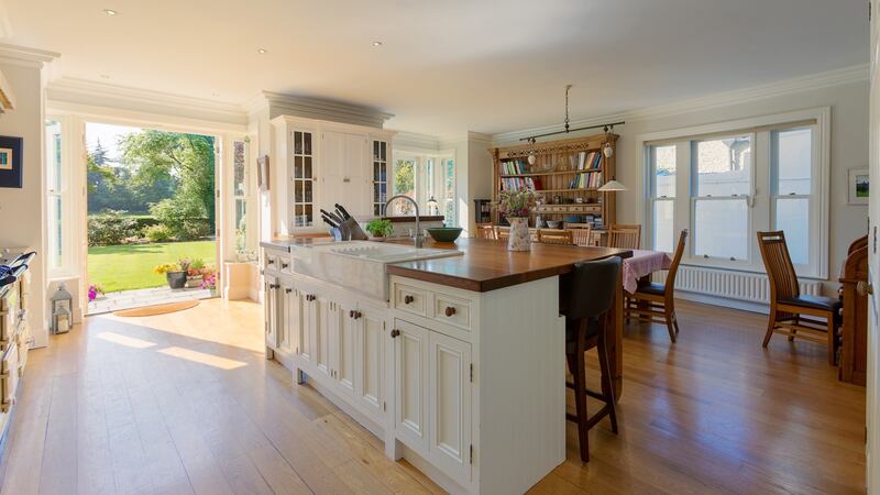 The kitchen-dining room.