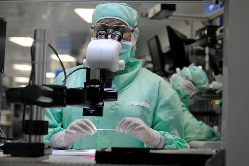 Medtronic beats quarterly estimates on robust demand for heart devices