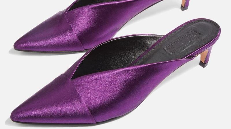 Marian Keyes: The DHL man bringeth and taketh away