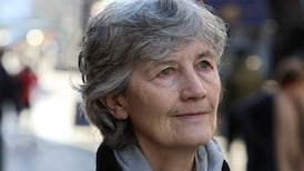 Catherine Connolly gathers support for Áras run