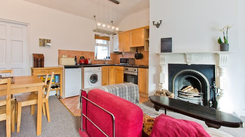 Kitchen/dining/living room