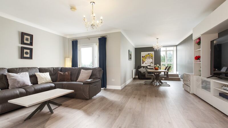 Living/dining room