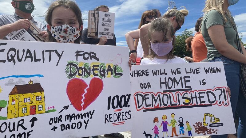 From left: Sisters Chloe (8) and Katie Devlin (6) who travelled down with their mother Evelyn.