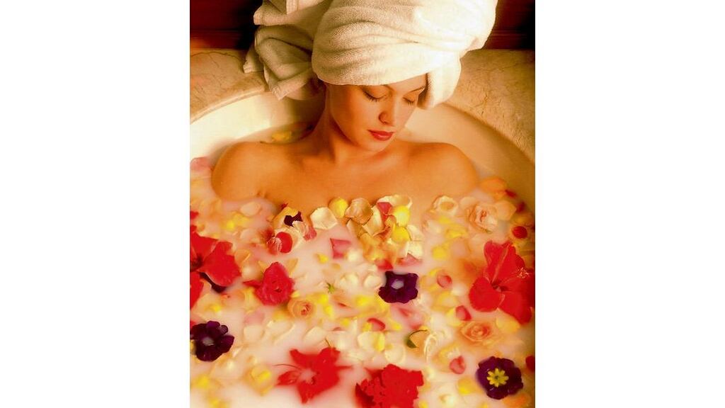 RELAXATION THERAPY Bathing at Chiva-Som