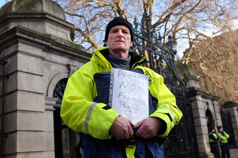 Minister appeals to fisherman to stop hunger strike