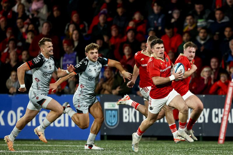 Munster's Calvin Nash makes a break. Photograph: Ben Brady/Inpho
