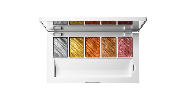 Makeup By Mario Master Secret Glow (€22)