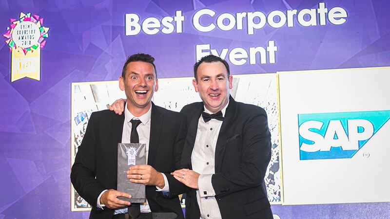 Brian O'Reilly, Managing Director, MCE Events presents the Best Fundraising Event to Alan Bannon, Valerie Grogan & Helen O’Dwyer, Cannonball Ireland.