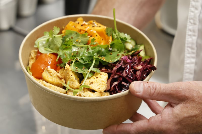 Green curry bowl, Kimbok, T1. Photograph: Nick Bradshaw