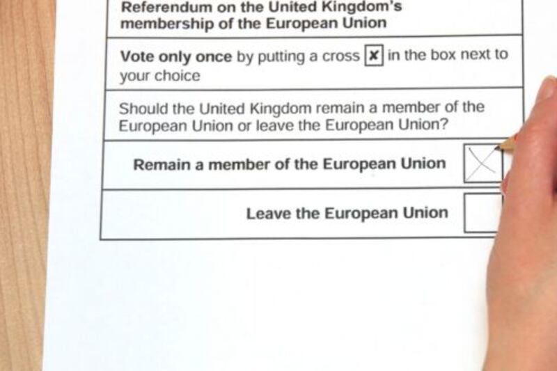 UK poll shows voters favour second Brexit referendum