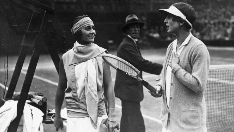 American tennis legend Helen Wills (right) beat Spain’s  Lili de Alvarez to take the first of her eight singles titles at Wimbledon in 1927. Photograph:  L Blandford/Topical Press Agency/Getty Images