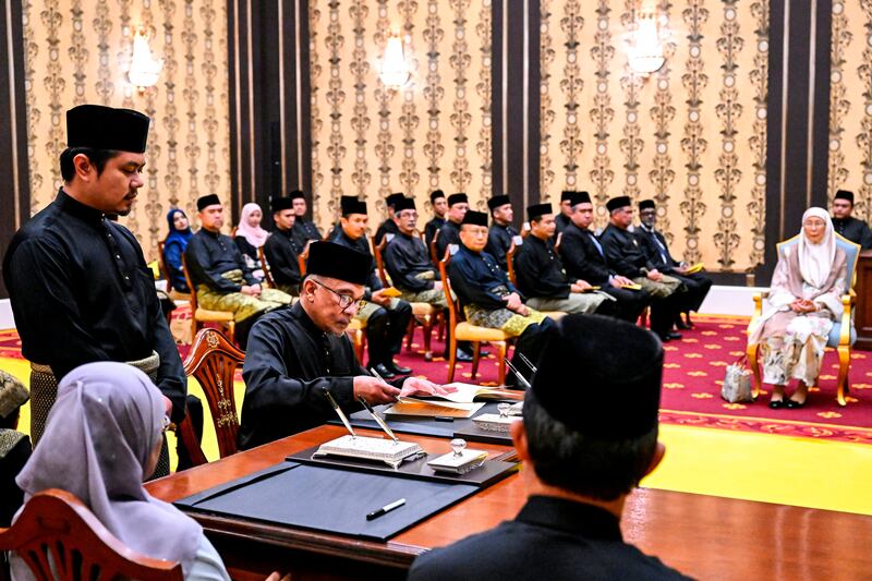 Anwar Ibrahim is sworn in as prime minister of Malaysia. Photograph: Mohd Rasfan/AP