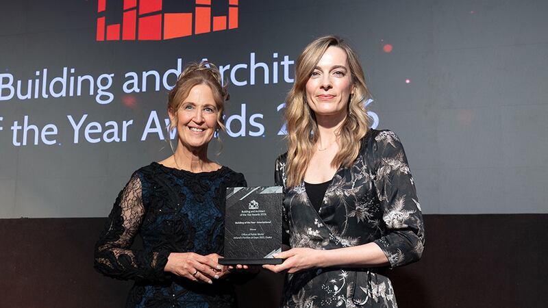 Martina Murphy, awards judge, presents the building of the year - international to Aideen Farrell, Office of Public Works