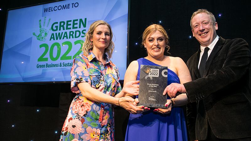 Sharon Doyle, Head of HR at Bord na Móna, presents the Green Business of the Year award to Aine Martin & Donal Minihane, Hotel Doolin.