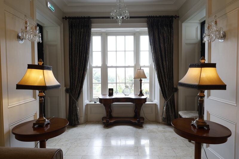 Entrance hall with its two doors, one on either side.