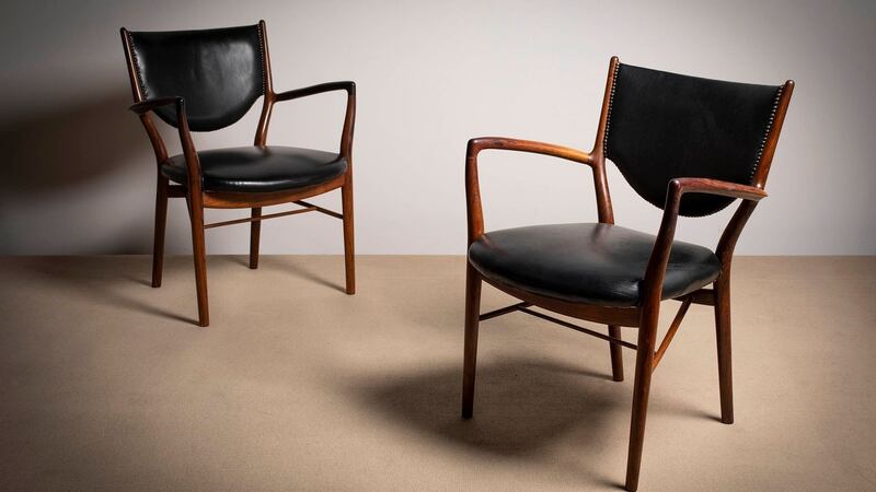A air of NV46 chairs by Finn Juhl, estimation € 1,500–€2,000