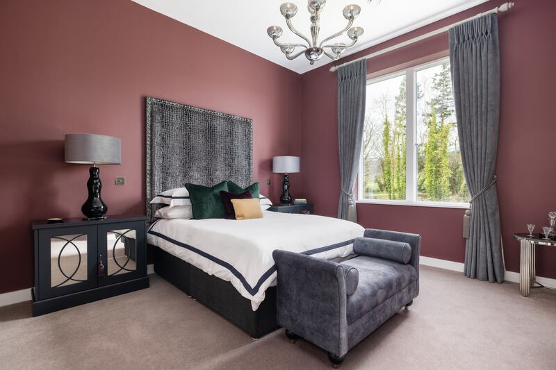 Guest bedroom