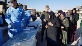 Civilians flee Aleppo as Syrian army ‘suspends combat’