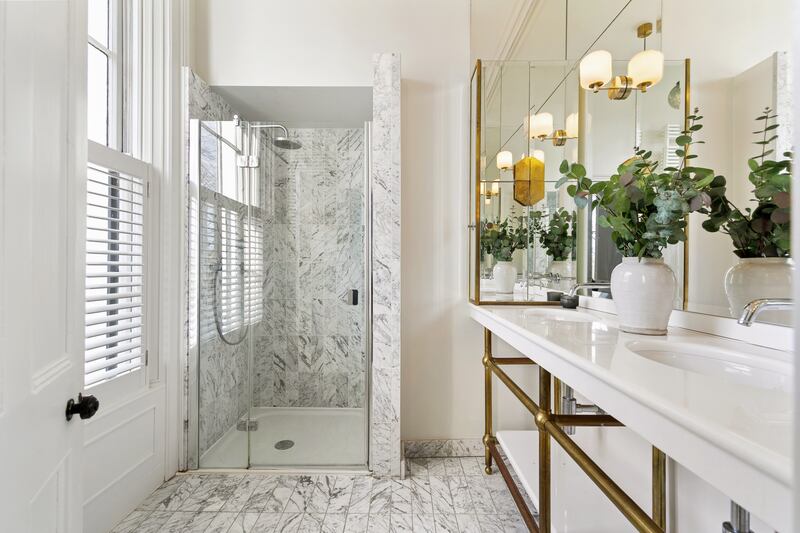 En suite shower room