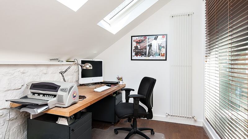 Mezzanine office