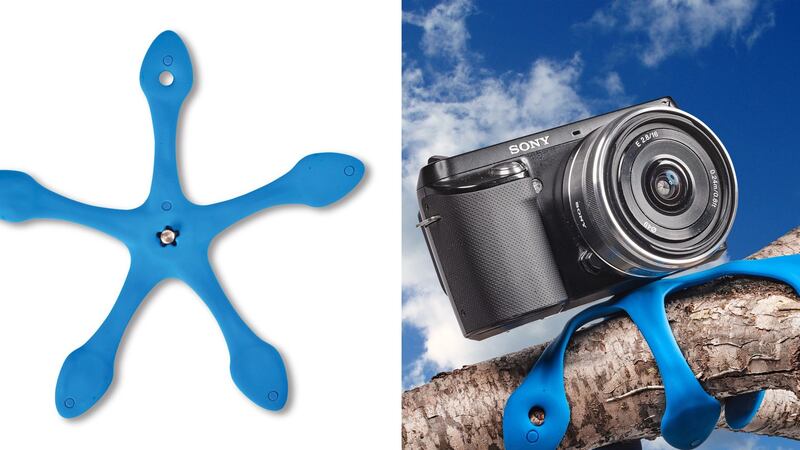 The Splat’s rubber-coated metal legs can bend around objects
