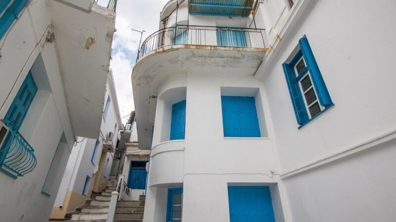 Greece: Townhouse