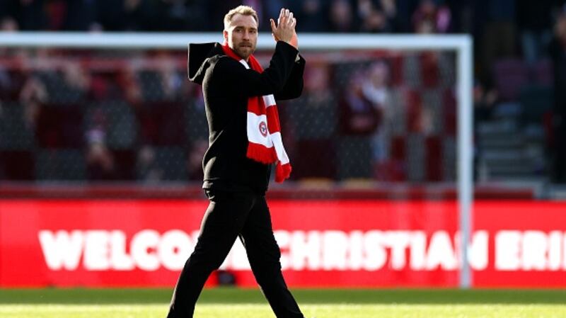 New signing Christian Eriksen of Brentford acknowledges the fans prior to the game. Photograph:  Ryan Pierse/Getty Images