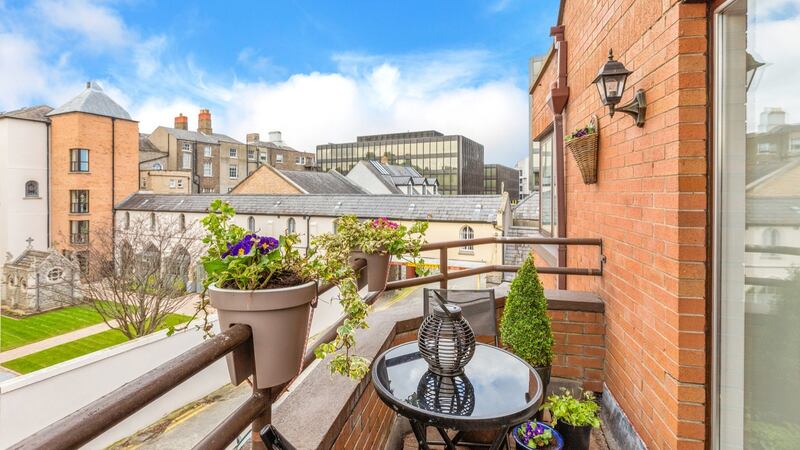 One of the balconies overlooks the garden of the Sisters of Mercy convent on Baggot Street. It gets westerly, evening sun.