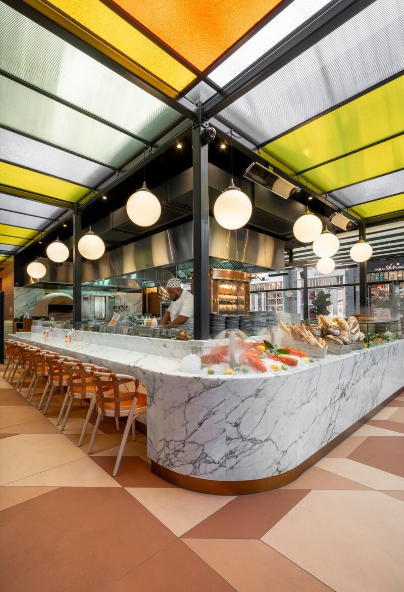HD Glass ceilings Buns and Buns Covent Gdn