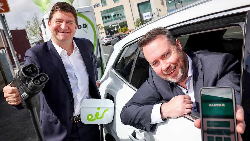 Oliver Loomes, chief executive of  Eir and Chris Kelly, director at EasyGo. The two companies have teamed up to provide seven EV charging stations in Carlow.