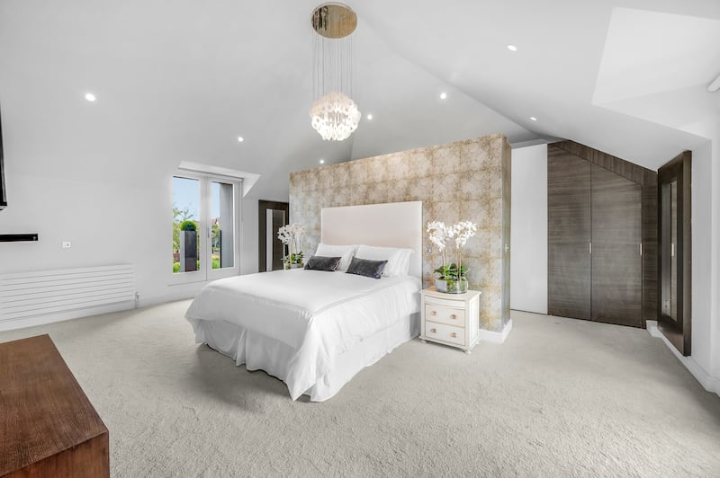 Principal bedroom