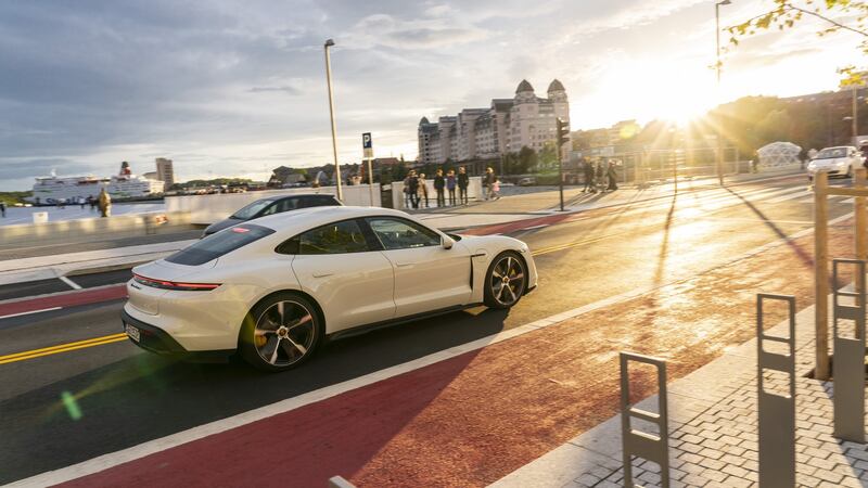 Porsche Taycan: for the plug-in future