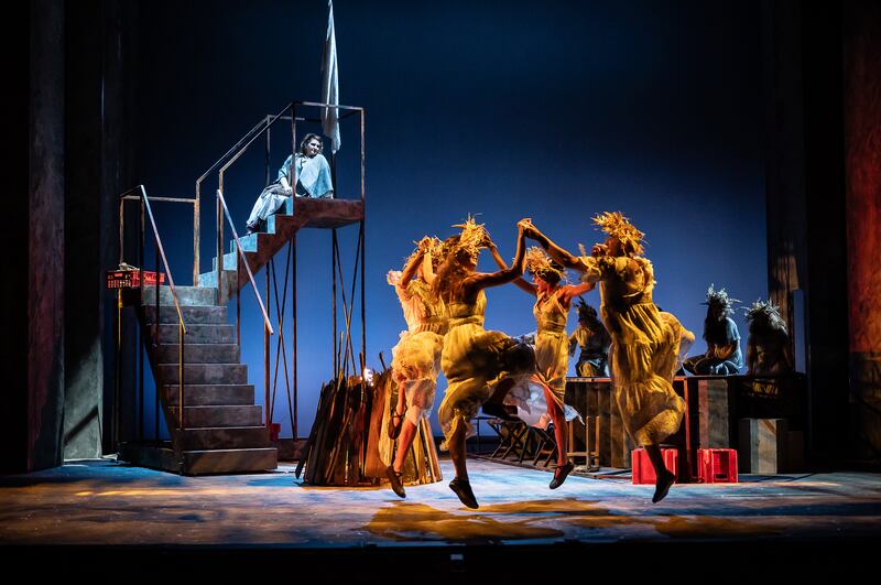 Andreea Soare (Olga) and dancers (Miryam Tomé, Yaimara Gomez Fabre, Roberto Capone and Andrea Bassi) in L’Aube Rouge. Photograph: Clive Barda/ArenaPAL