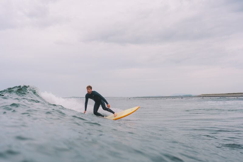 'You can’t surf without [fins], Naab says. 'Well you can but you’d want to be very good.'