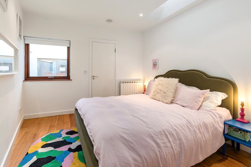 Back bedroom