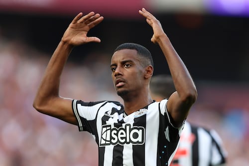 Eddie Howe accepts Alexander Isak saga at Newcastle leaves club in ‘lose-lose’ situation