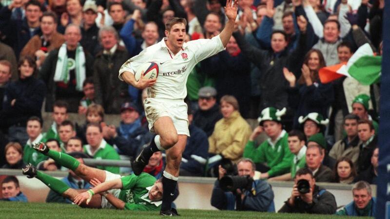 England’s Ben Cohen scoring a try against Ireland in the 2000 Six Nations. Photograph: Billy Stickland/Inpho