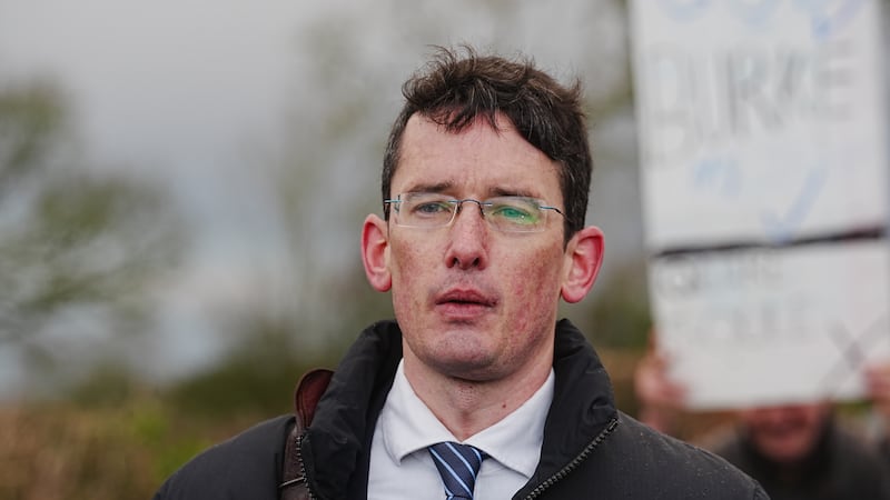 Enoch Burke argues transfer from Mountjoy Prison to Castlerea has ‘no legal basis’