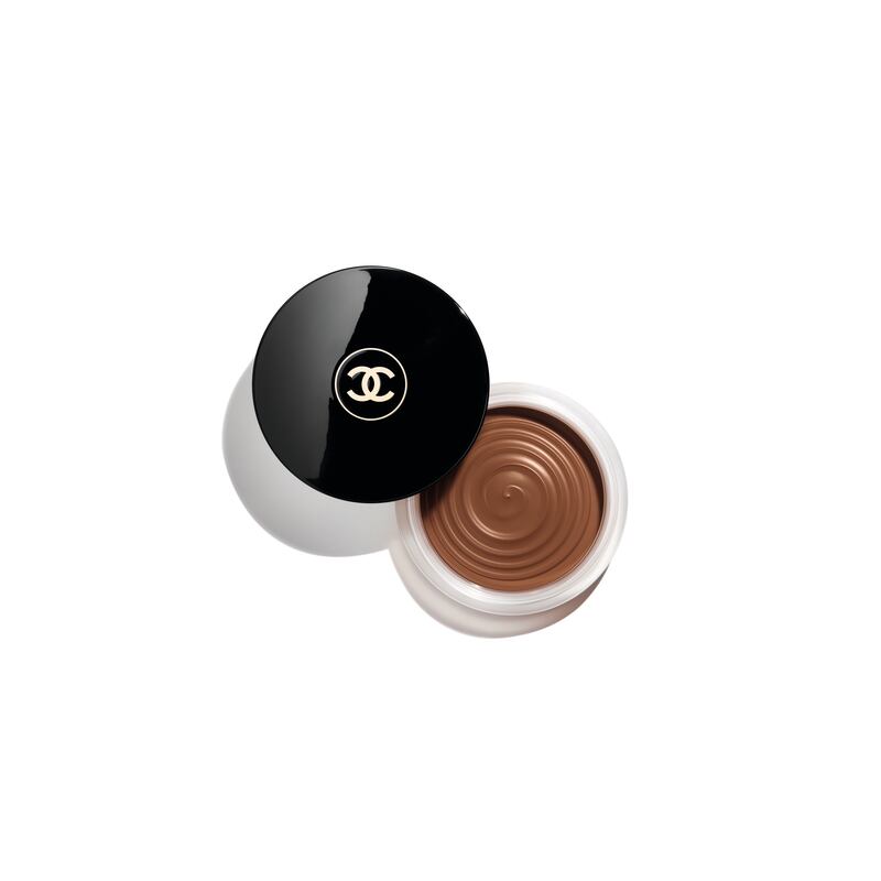 Chanel Les Beiges Healthy Glow Bronzing Cream in Deep Bronze