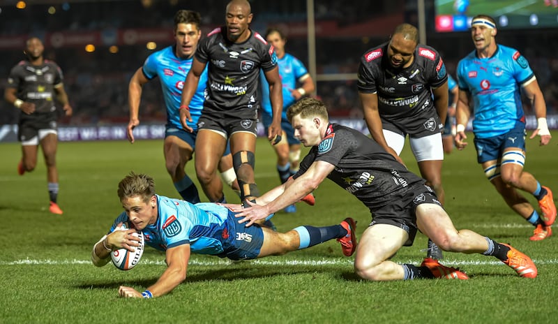 Sebastian de Klerk scores a try for Bulls in last weekend's URC semi-final against Sharks. Photograph: Steve Haag Sports/Inpho/Christiaan Kotze