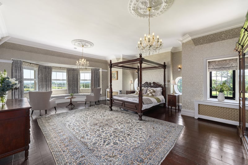 Principal bedroom