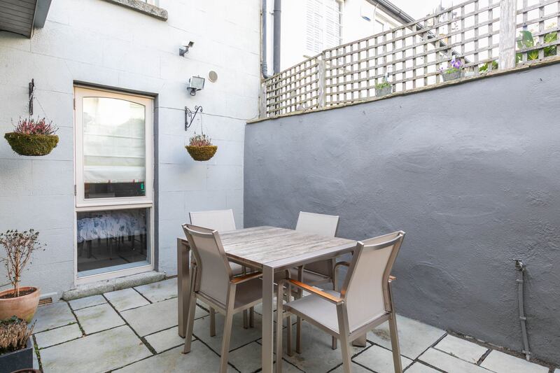 The courtyard patio.
