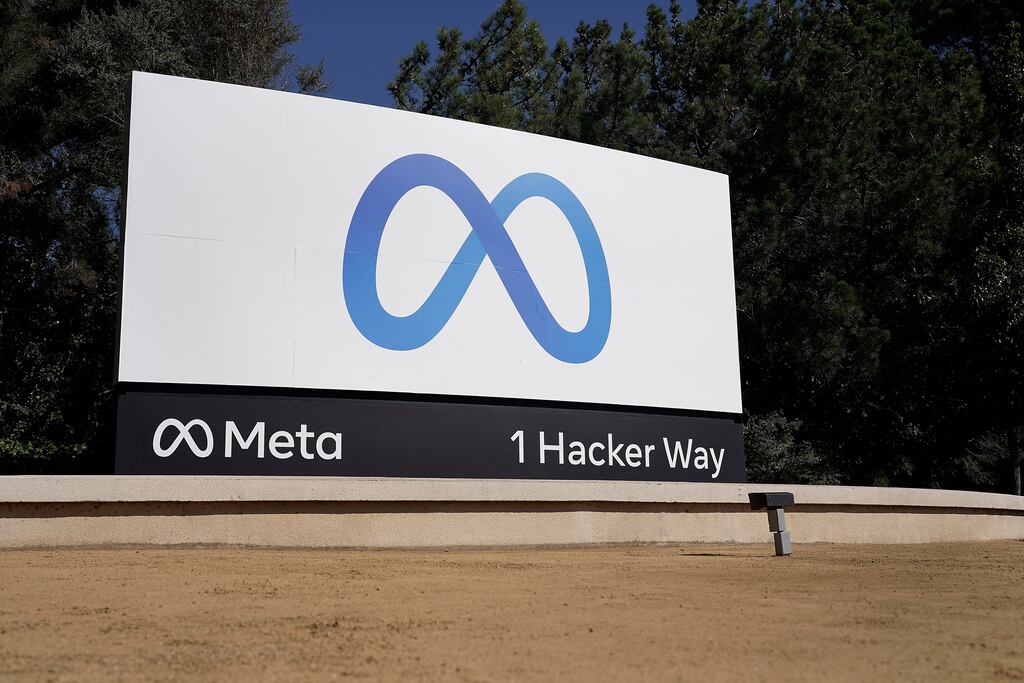 Meta is concerned that the definition of political ads will be so broad that it will be easier to refuse all campaigns. Photograph: Tony Avelar/AP