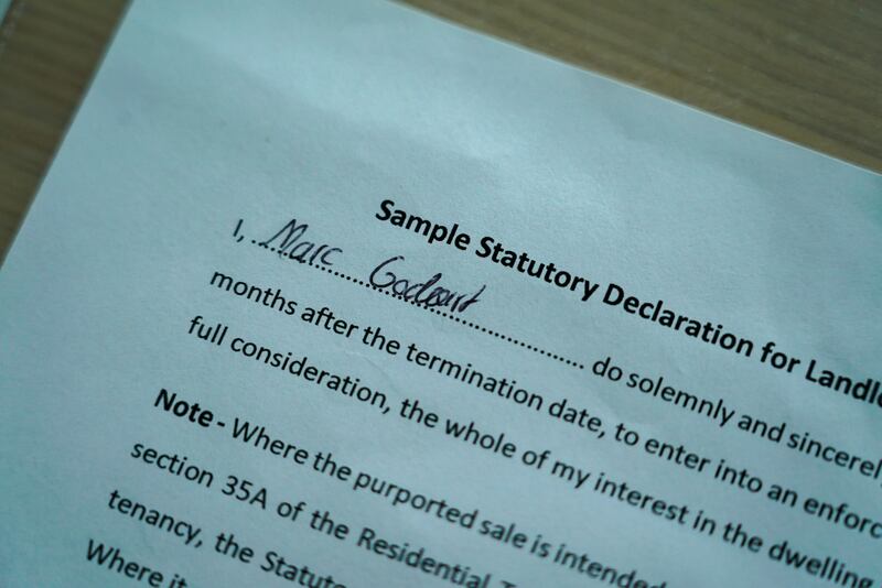A form signed by Marc Godart in a contract with two brothers who were staying at his property.