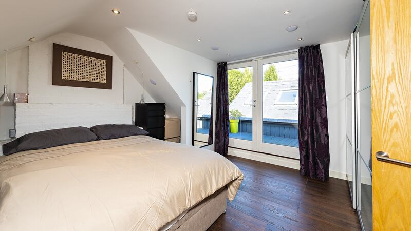 Upper bedroom