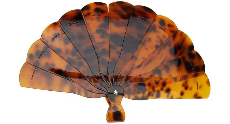 Fan, €27.99, Parfois