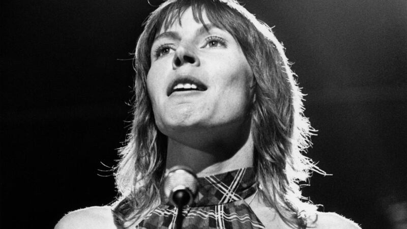 Helen Reddy performing on stage. She was dubbed the ‘queen of ’70s pop’.  Photograph: Tony Russell/Redferns