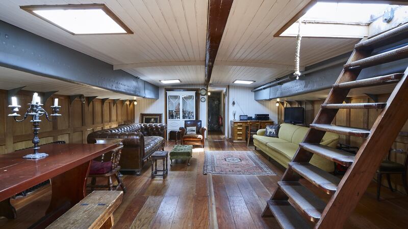 Xylonite: the Dunkirk houseboat has a 28ft living and dining area below deck