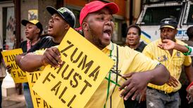 Zuma clings to power as ANC calls meeting of leadership body